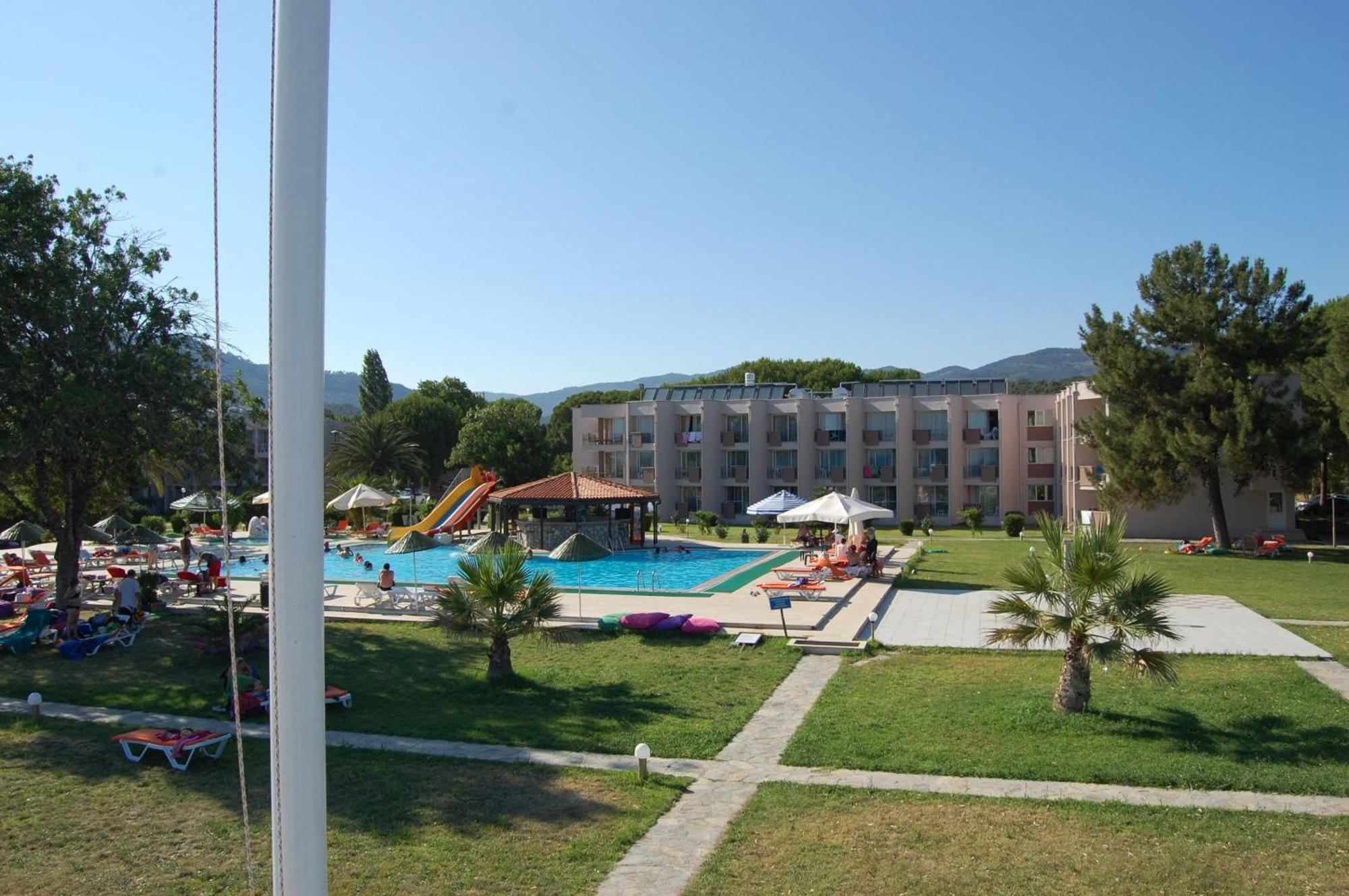 Ra Resort Otel Kucukkuyu Zewnętrze zdjęcie