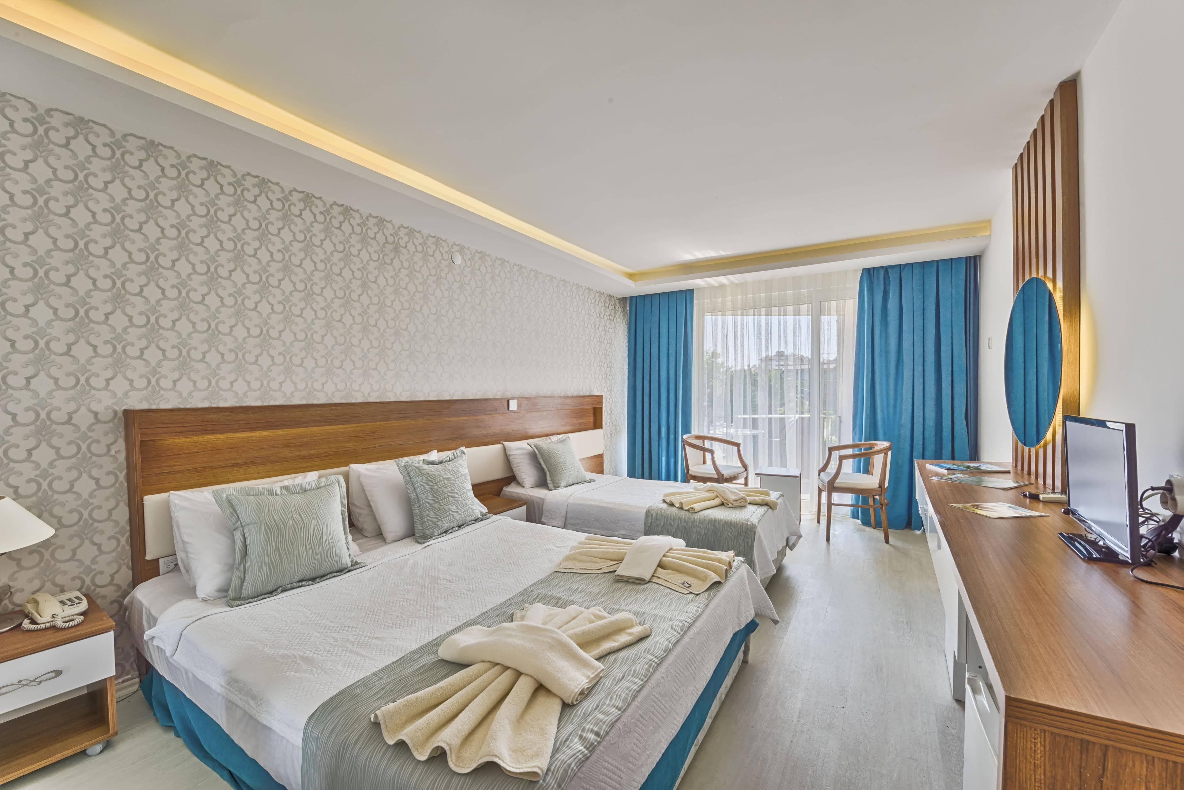Ra Resort Otel Kucukkuyu Zewnętrze zdjęcie